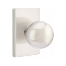 Load image into Gallery viewer, ORB (OR) PRIVACY (BED/BATH) KNOB WITH 2-3/8" BACKSET AND 1/4" ROUND FACEPLATE AND STRIKEPLATE