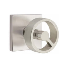 Load image into Gallery viewer, SPOKE (SPK) PRIVACY (BED/BATH) KNOB WITH 2-3/8" BACKSET AND 1/4" ROUND FACEPLATE AND STRIKEPLATE