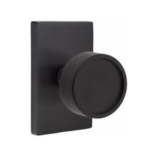 Load image into Gallery viewer, VERVE (VR) PASSAGE (HALL/CLOSET) KNOB WITH 2-3/8" BACKSET AND 1/4" ROUND FACEPLATE AND STRIKEPLATE