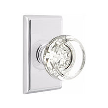 Load image into Gallery viewer, GEORGETOWN GLASS (GT) PRIVACY (BED/BATH) KNOB WITH 2-3/8" BACKSET AND 1/4" ROUND FACEPLATE AND STRIKEPLATE