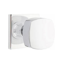 Load image into Gallery viewer, FREESTONE (FRK) PASSAGE (HALL/CLOSET) KNOB WITH 2-3/8" BACKSET AND 1/4" ROUND FACEPLATE AND STRIKEPLATE