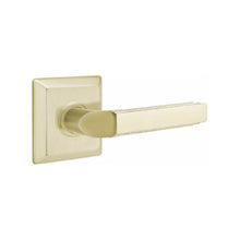 Load image into Gallery viewer, MILANO (M) PASSAGE (HALL/CLOSET) LEVER WITH 2-3/8" BACKSET AND 1/4" ROUND FACEPLATE AND STRIKEPLATE