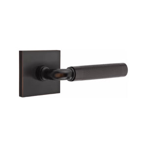 R-BAR KNURLED (RA.KN) PRIVACY (BED/BATH) LEVER WITH 2-3/8" BACKSET AND 1/4" ROUND FACEPLATE AND STRIKEPLATE