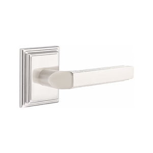 MILANO (M) PRIVACY (BED/BATH) LEVER WITH 2-3/8" BACKSET AND 1/4" ROUND FACEPLATE AND STRIKEPLATE