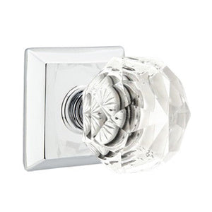 DIAMOND GLASS (CK) PRIVACY (BED/BATH) KNOB WITH 2-3/8" BACKSET AND 1/4" ROUND FACEPLATE AND STRIKEPLATE