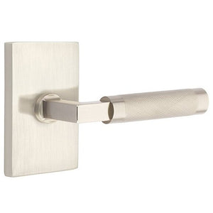 L-SQUARE KNURLED (LS.KN) PASSAGE (HALL/CLOSET) LEVER WITH 2-3/8" BACKSET AND 1/4" ROUND FACEPLATE AND STRIKEPLATE