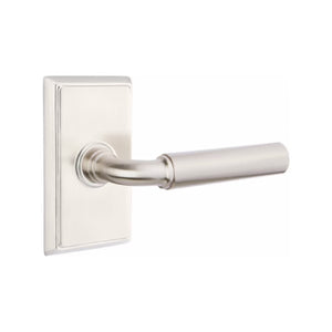 MANNING (MNG) PASSAGE (HALL/CLOSET) LEVER WITH 2-3/8" BACKSET AND 1/4" ROUND FACEPLATE AND STRIKEPLATE