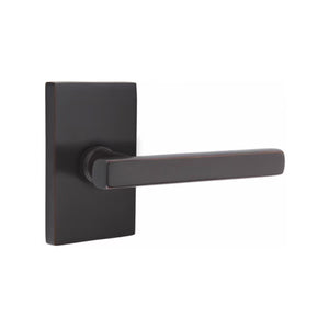 FREESTONE (FRL) PRIVACY (BED/BATH) LEVER WITH 2-3/8" BACKSET AND 1/4" ROUND FACEPLATE AND STRIKEPLATE