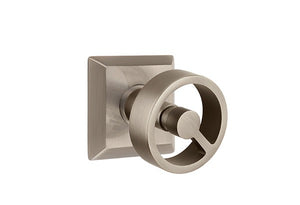 SPOKE (SPK) PRIVACY (BED/BATH) KNOB WITH 2-3/8" BACKSET AND 1/4" ROUND FACEPLATE AND STRIKEPLATE