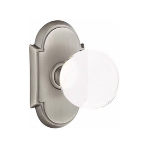 BRISTOL GLASS (BL) PRIVACY (BED/ BATH) KNOB WITH 2-3/8" BACKSET AND 1/4" ROUND FACEPLATE AND STRIKEPLATE WITH TRADITIONAL ROSETTE