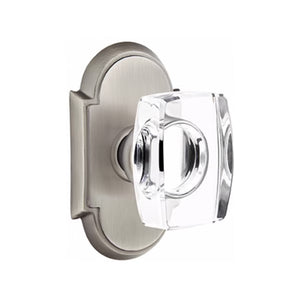 WINDSOR GLASS (WS) PRIVACY (BED/BATH) KNOB WITH 2-3/8" BACKSET AND 1/4" ROUND FACEPLATE AND STRIKEPLATE WITH TRADITIONAL ROSETTE