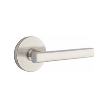 Load image into Gallery viewer, FREESTONE (FRL) PASSAGE (HALL/CLOSET) LEVER WITH 2-3/8&quot; BACKSET AND 1/4&quot; ROUND FACEPLATE AND STRIKEPLATE
