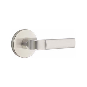 ASTON (AST) PASSAGE (HALL/CLOSET) LEVER WITH 2-3/8" BACKSET AND 1/4" ROUND FACEPLATE AND STRIKEPLATE