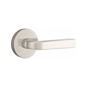 SION (SIO) PASSAGE (HALL/CLOSET) LEVER WITH 2-3/8" BACKSET AND 1/4" ROUND FACEPLATE AND STRIKEPLATE