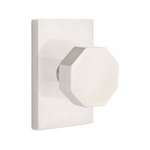 OCTAGON (OCT) PRIVACY (BED/BATH) KNOB WITH 2-3/8" BACKSET AND 1/4" ROUND FACEPLATE AND STRIKEPLATE