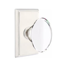 Load image into Gallery viewer, HAMPTON GLASS (HT) PRIVACY (BED/BATH) KNOB WITH 2-3/8&quot; BACKSET AND 1/4&quot; FACEPLATE AND STRIKEPLATE WITH TRADITIONAL ROSETTE
