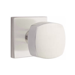BADEN SATIN NICKEL (US15) HANDLESET SINGLE-CYLINDER [4820] W/ 2-3/8" BACKSET AND 1/4" ROUND FACEPLATE AND STRIKEPLATE W/ INTERIOR KNOB