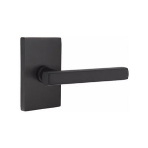FREESTONE (FRL) PASSAGE (HALL/CLOSET) LEVER WITH 2-3/8" BACKSET AND 1/4" ROUND FACEPLATE AND STRIKEPLATE