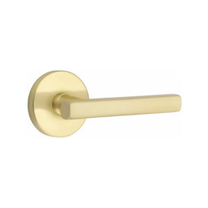 FREESTONE (FRL) PASSAGE (HALL/CLOSET) LEVER WITH 2-3/8" BACKSET AND 1/4" ROUND FACEPLATE AND STRIKEPLATE