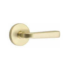 Load image into Gallery viewer, SION (SIO) PASSAGE (HALL/CLOSET) LEVER WITH 2-3/8&quot; BACKSET AND 1/4&quot; ROUND FACEPLATE AND STRIKEPLATE
