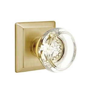GEORGETOWN GLASS (GT) PASSAGE (HALL/CLOSET) KNOB WITH 2-3/8" BACKSET AND 1/4" ROUND FACEPLATE AND STRIKEPLATE