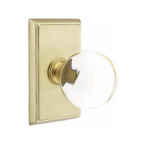 BRISTOL GLASS (BL) PASSAGE (HALL/CLOSET) KNOB WITH 2-3/8" BACKSET AND 1/4" ROUND FACEPLATE AND STRIKEPLATE WITH TRADITIONAL ROSETTE