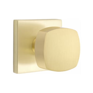 BADEN SATIN BRASS (US4) HANDLESET SINGLE-CYLINDER [4820] W/ 2-3/8" BACKSET AND 1/4" ROUND FACEPLATE AND STRIKEPLATE W/ INTERIOR KNOB