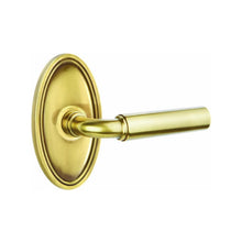 Load image into Gallery viewer, MANNING (MNG) PASSAGE (HALL/CLOSET) LEVER WITH 2-3/8&quot; BACKSET AND 1/4&quot; ROUND FACEPLATE AND STRIKEPLATE
